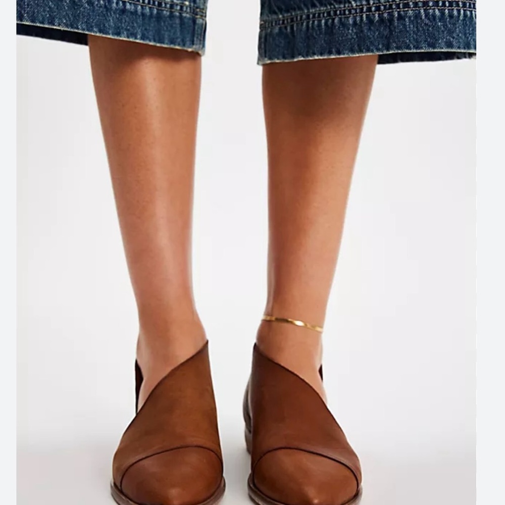 Free People Royale pointy toe cutout Chic distressed light Brown Women'Flats 37